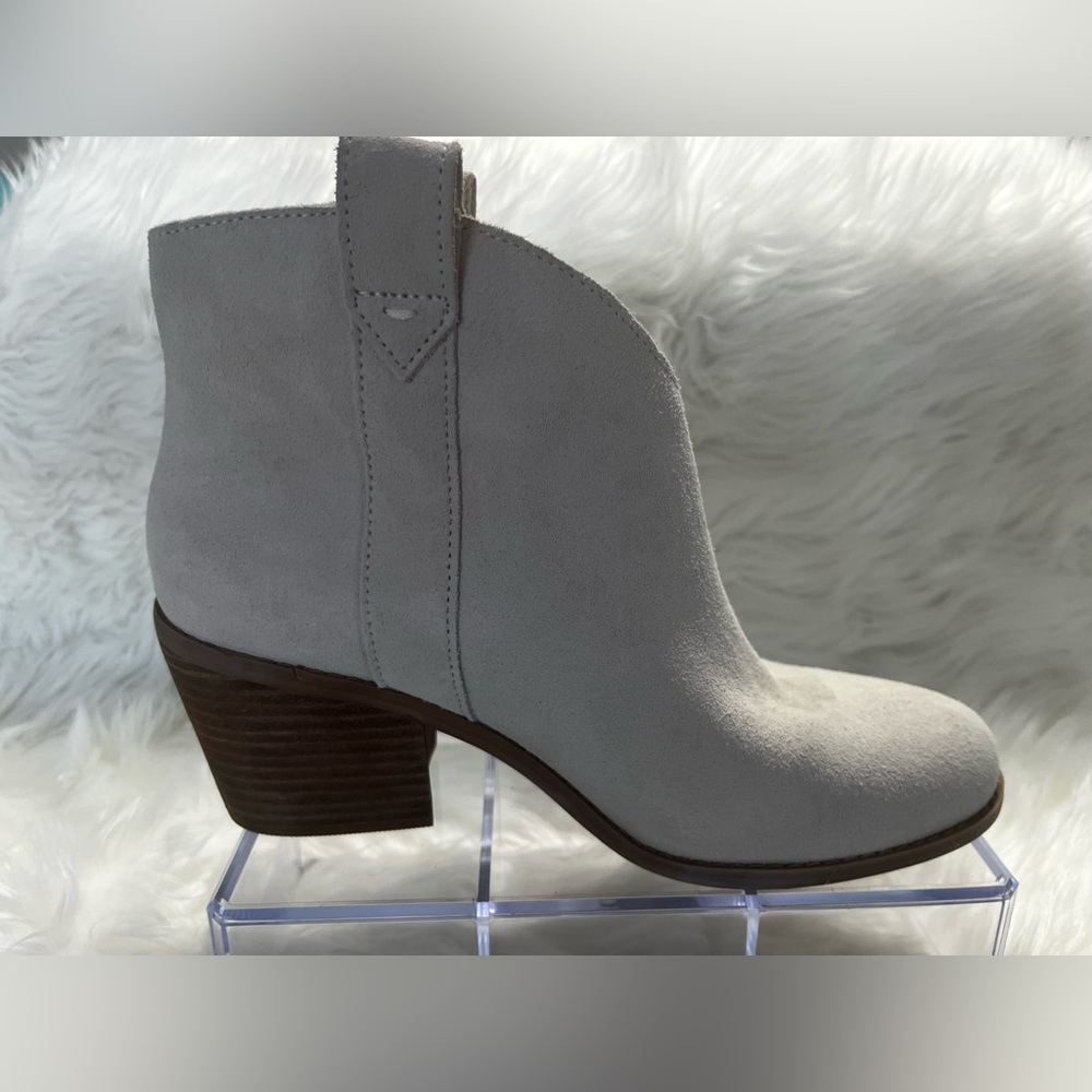 Women's TOMS Gray Suede Ankle Booties